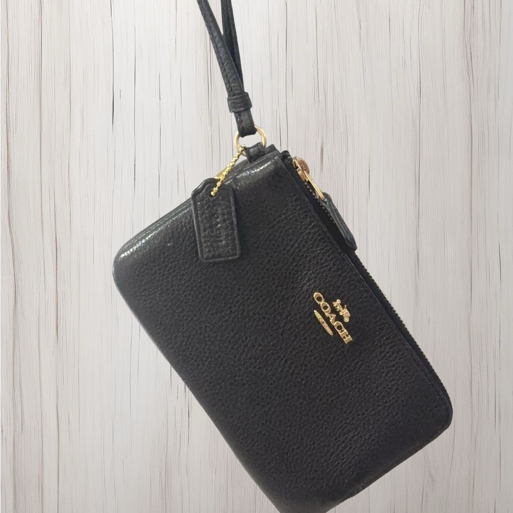 Coach Black Pebbled Leather Wristlet - Picture 3 of 3